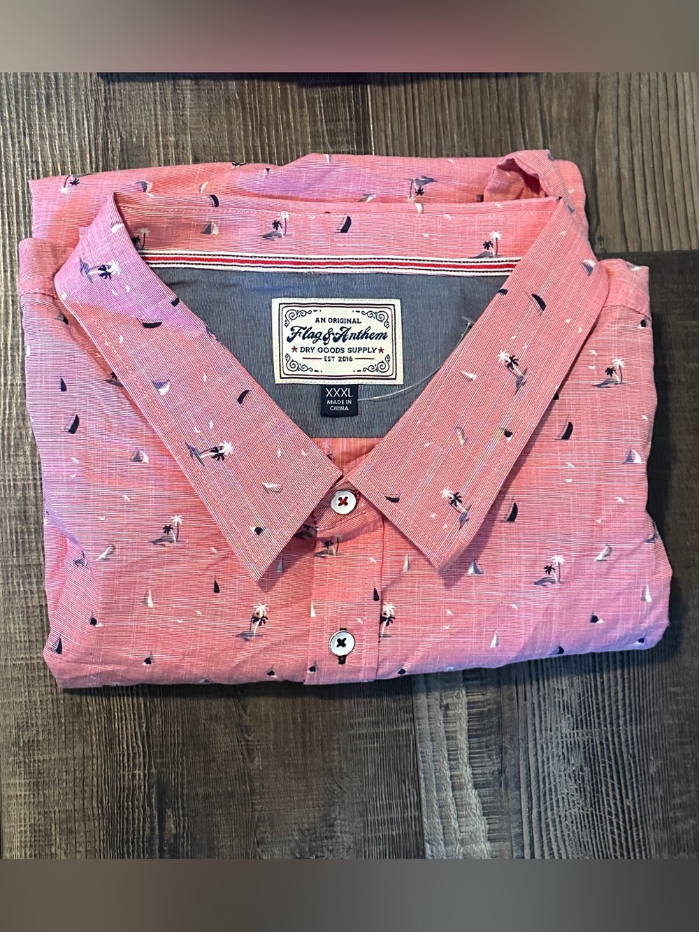 NWOT Men’s Short-Sleeve Shirt 100% Cotton Sold Individually Pick your Design - Picture 9 of 16